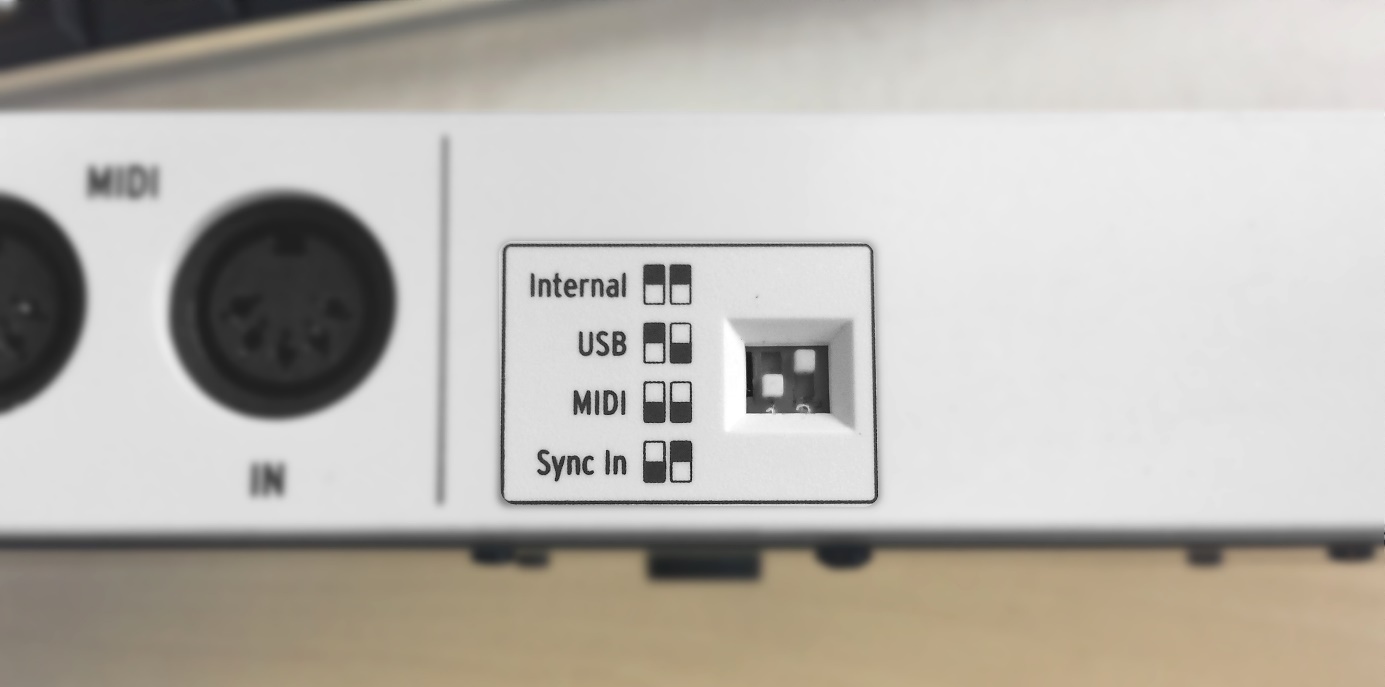 2.USB